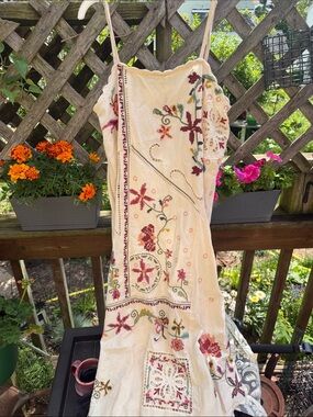 Zara Cream Maxi Dress with Multicolor Floral Embroidery